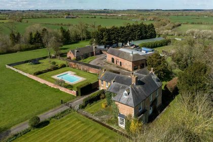 12 acres of Agricultural Land for sale in Ladbroke