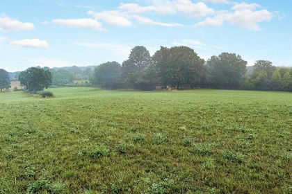 25.8 acres of Agricultural Land for sale in Clee St. Margaret