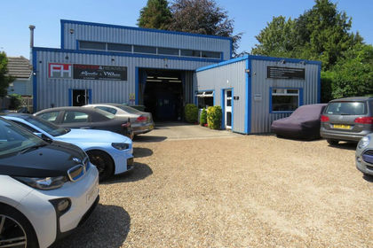 Workshop for sale in Fleet