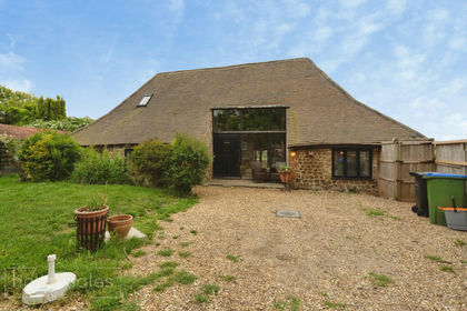 Barn Conversion for sale in Pagham