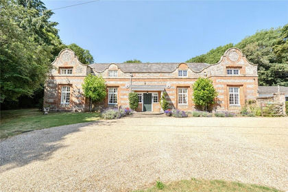 1.5 acres of House with Land for sale in Kimpton