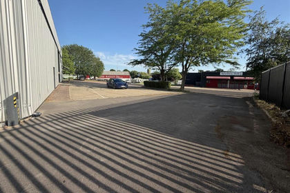 Warehouse for sale in Aylesbury