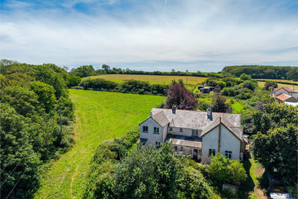 2.4 acres of House with Land for sale in Barnstaple
