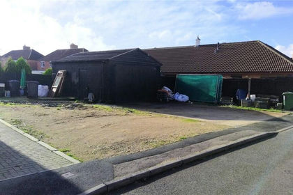 Land for sale in Gloucester