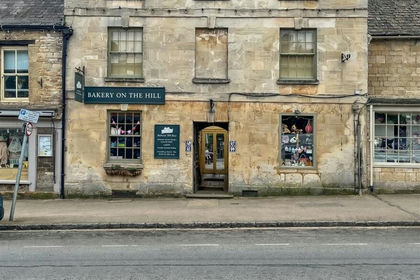 Cottage for sale in Burford