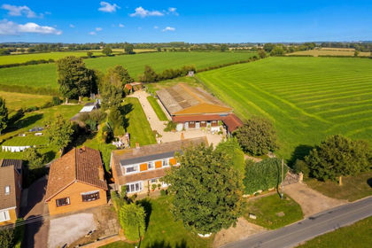1.3 acres of Country Home for sale in Holme upon Spalding Moor