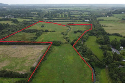 22.5 acres of Agricultural Land for sale in Trimsaran