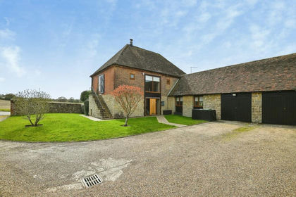 Barn Conversion for sale in Lenham