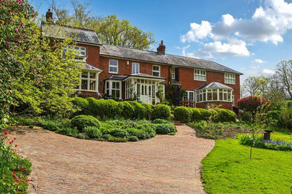 13 acres of House with Land for sale in Danehill