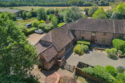 Barn Conversion for sale in Bishops Waltham