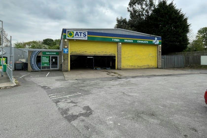 Workshop for sale in Pannal and Burn Bridge