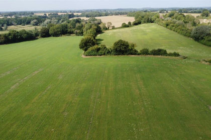 22.7 acres of Agricultural Land for sale in Tharston and Hapton