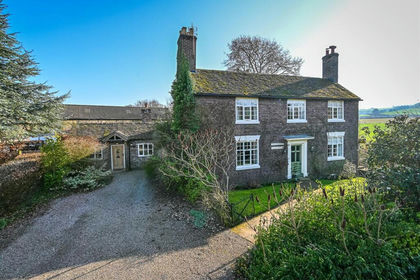 1.2 acres of Farmhouse for sale in Bridgnorth