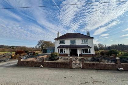 2.4 acres of Agricultural Land for sale in Llanddewi Brefi