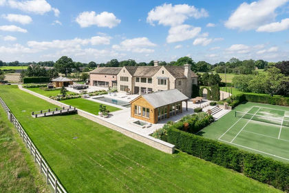 14 acres of Agricultural Land for sale in Prestbury