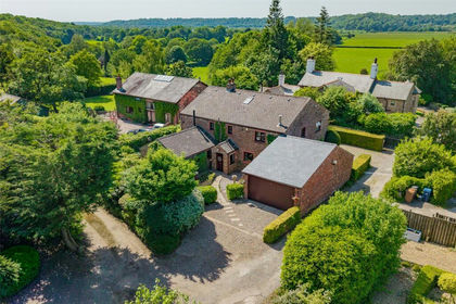 Barn Conversion for sale in Samlesbury
