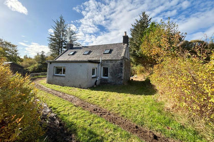 1 acre of Cottage for sale in Gordon and Buchan