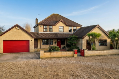 3 acres of Land for sale in Newborough