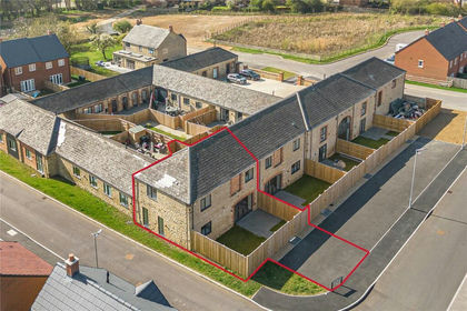 Barn Conversion for sale in Raunds