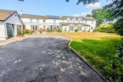 1 acre of House with Land for sale in Abergwili