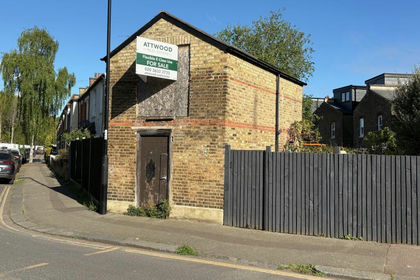 Commercial Land for sale in Lewisham East
