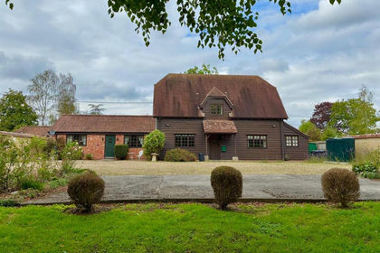 5.4 acres of Barn Conversion for sale in Marston