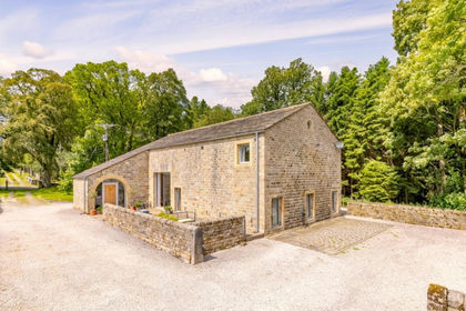Barn Conversion for sale in Great Timble