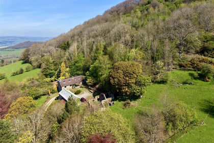69.3 acres of Farm for sale in Llanigon