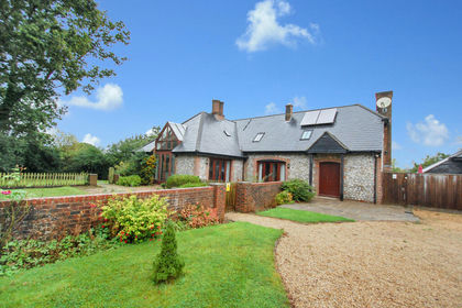 1 acre of House with Land for sale in West Chiltington