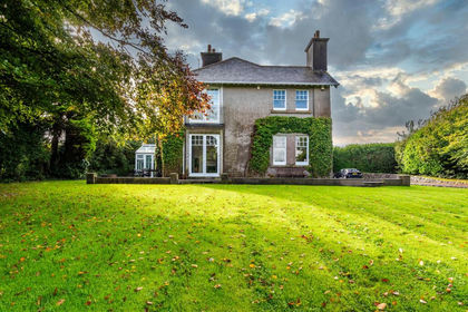 1 acre of Country Home for sale in Port Eynon