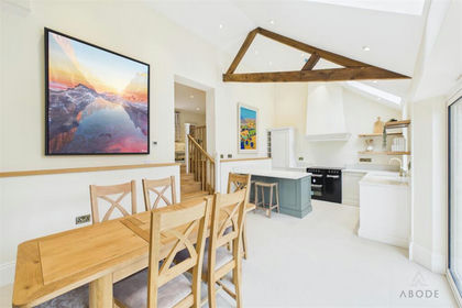 Barn Conversion for sale in Walton upon Trent