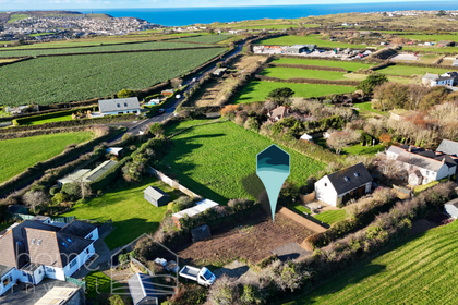 Development Land for sale in Perranzabuloe
