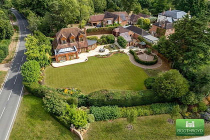 Barn Conversion for sale in Kenilworth