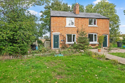 2.7 acres of Land for sale in Stratford-upon-Avon