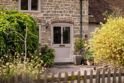 Barn Conversion for sale in Whitbourne