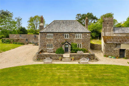 2.5 acres of Country Home for sale in Chulmleigh