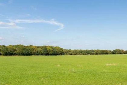 3.7 acres of Agricultural Land for sale in Wanborough