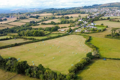 9 acres of Farmland for sale in Pentyrch