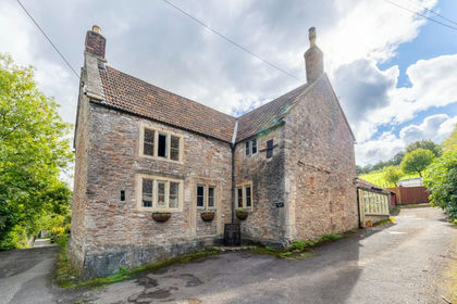 2.3 acres of House with Land for sale in Croscombe