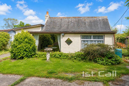 1.6 acres of House with Land for sale in Ashingdon