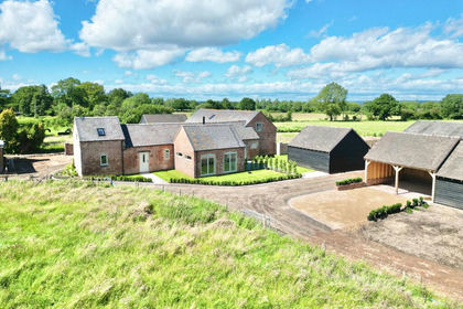 Barn Conversion for sale in Haughton