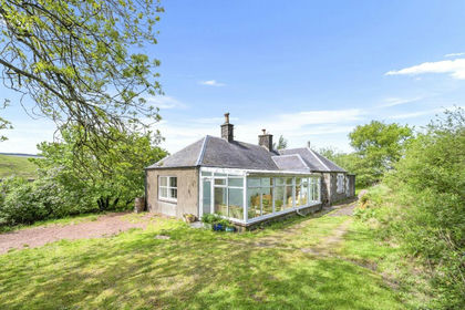 1 acre of Cottage for sale in Berwickshire, Roxburgh and Selkirk