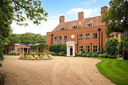 16 acres of Country Home for sale in Rogate