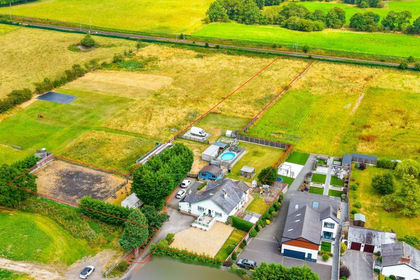 1.5 acres of House with Land for sale in Myerscough and Bilsborrow