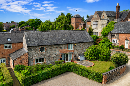 Barn Conversion for sale in Groby
