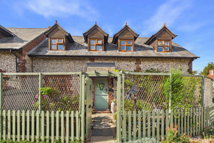 Cottage for sale in Worthing West