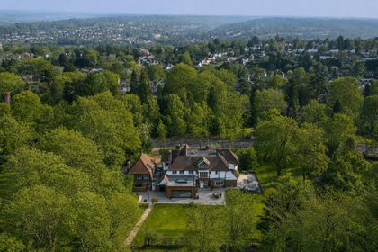 1.1 acres of House with Land for sale in Croydon South