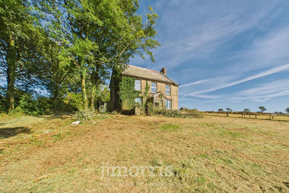 3 acres of House with Land for sale in Puncheston