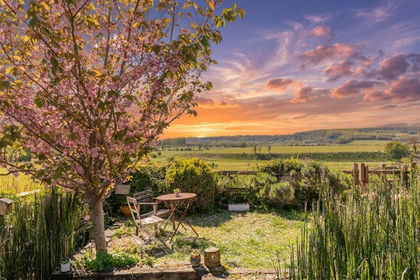 Barn Conversion for sale in Burpham