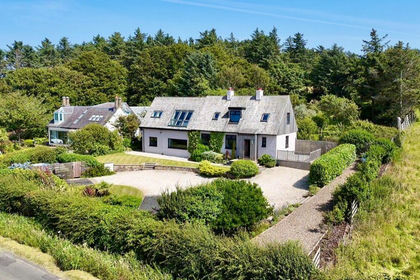 1 acre of House with Land for sale in Ayr, Carrick and Cumnock